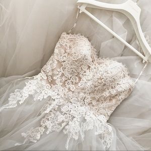 | NWOT | Pronovias | Draval Gown | Size 10 |